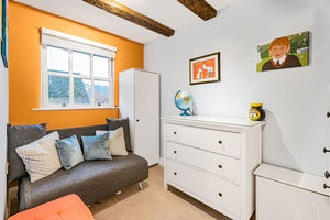 Bedroom- click for photo gallery